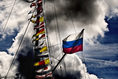 2010-08-19-sail-60-sedov-edit1