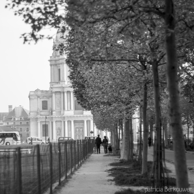 2014-04-12 011 Paris - Avenue de Breteuil, Hôtel des Invalides (raw) (klein)