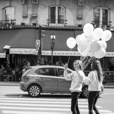 2014-04-12 080 Paris - Rue du Vieux Colombier (raw) (klein)