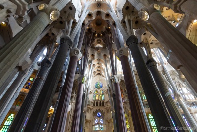 2014-04-07 091 Barcelona - Temple de la Sagrada Família (raw) (klein 2)
