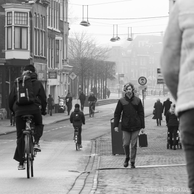 2019-11-25 108 Leiden (Station, Steenstraat, Beestenmarkt) (raw) (klein)